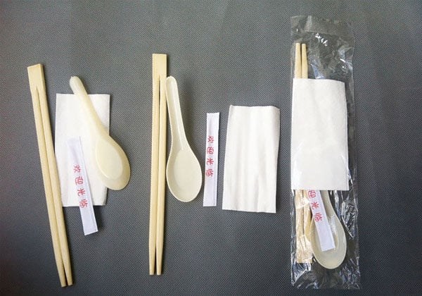 深圳廠家直銷一次性筷子勺子牙簽紙巾四件套餐具